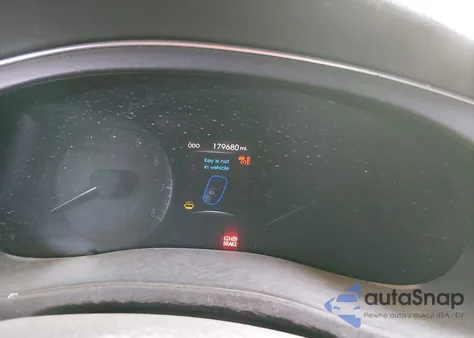 2012 Hyundai Genesis 5.0 z USA, uszkodzony, nr VIN KMHGC4DH9CU171092